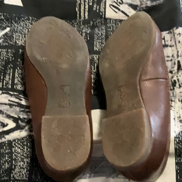 Boc flats - Picture 2 of 2